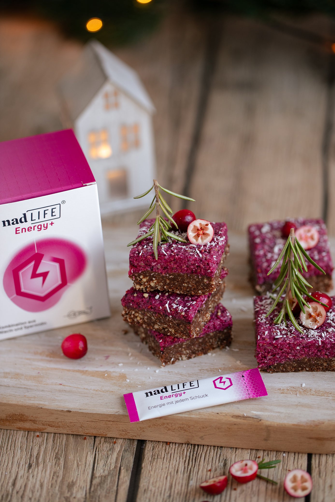 nadLIFE® Raw Energy Berry Bars